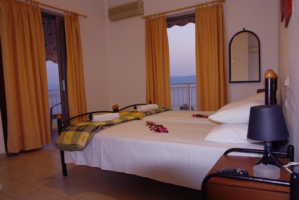 Rodon Hotel Loutra Edipsou  Bagian luar foto